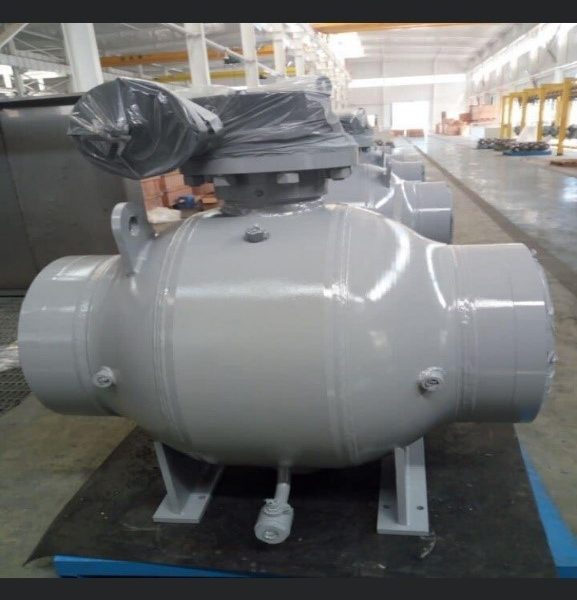 Electric actuated ball valve manufacturer in USA for automated flow control.